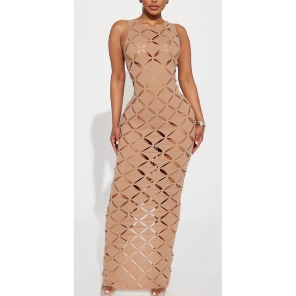 Fashion Nova Dresses & Skirts - NWT Fashion Nova Twice Cut Out Maxi Dress Tan Cut Geometric Sleeveless Small